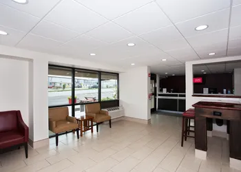 Red Roof Inn PLUS+ Nashville South - Fairgrounds hotel thumbnail 2
