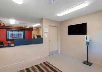 Extended Stay America Suites Virginia Beach Independence Blv hotel thumbnail 3