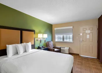 Extended Stay America Suites Virginia Beach Independence Blv hotel thumbnail 5
