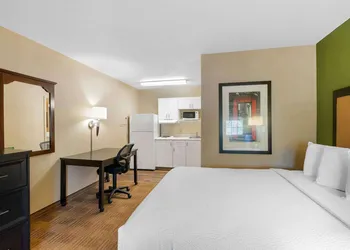 Extended Stay America Suites Virginia Beach Independence Blv hotel thumbnail 6