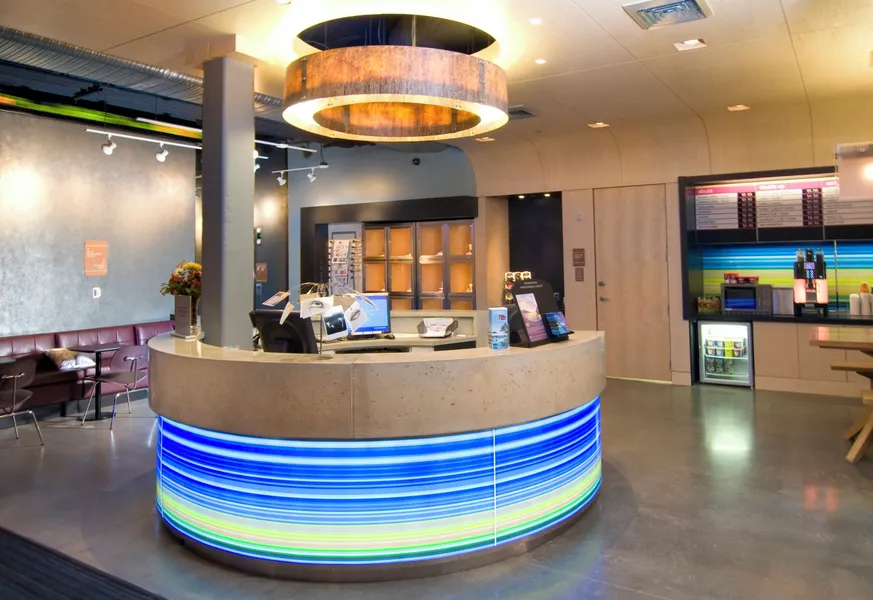 Aloft by Marriott Chesapeake hotel detail image 2