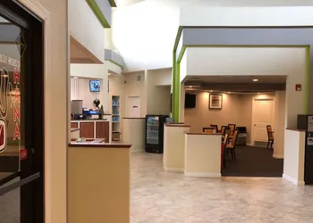 Magnuson Hotel Virginia Beach hotel thumbnail 2