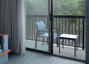 Courtyard by Marriott Chesapeake hotel thumbnail 4