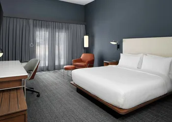 Courtyard by Marriott Chesapeake hotel thumbnail 8