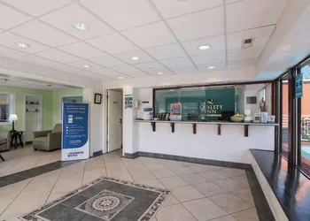 Quality Inn Little Creek hotel thumbnail 3