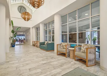 Hampton Inn Virginia Beach-Oceanfront North hotel thumbnail 5
