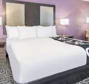 La Quinta Inn & Suites by Wyndham Norfolk hotel detail image 4