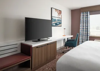 Hilton Garden Inn Virginia Beach Town Center hotel thumbnail 8