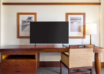 Royal Lahaina Resort & Bungalows hotel thumbnail 5