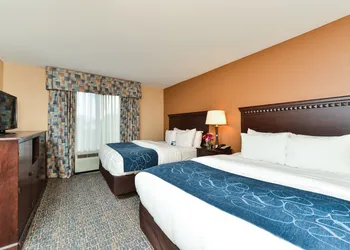Comfort Suites near MCAS Beaufort hotel thumbnail 5