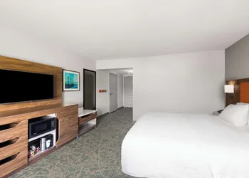 Hampton Inn & Suites Savannah-Airport hotel thumbnail 4