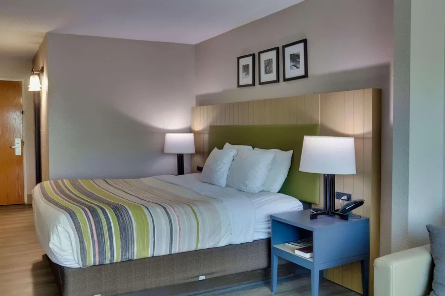 Country Inn & Suites by Radisson, Savannah Gateway, GA hotel detail image 6