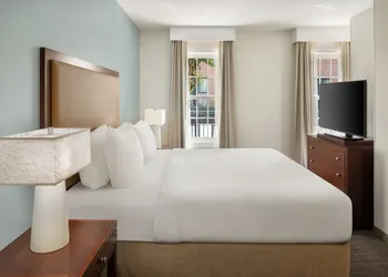 Residence Inn by Marriott Savannah Downtown/Historic District hotel thumbnail 8