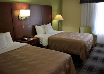 Quality Inn Savannah Midtown hotel thumbnail 8