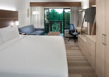 Holiday Inn Express Hilton Head Island by IHG hotel thumbnail 3