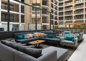 Embassy Suites by Hilton Austin Central hotel thumbnail 2