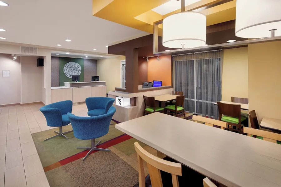 Fairfield Inn & Suites by Marriott Austin-University Area hotel detail image 2