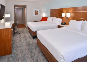 Holiday Inn Express & Suites Austin North Central by IHG hotel thumbnail 4