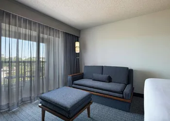 Courtyard by Marriott Austin The Domain Area hotel thumbnail 7