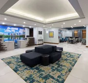 La Quinta Inn & Suites by Wyndham Austin NW/Lakeline Mall hotel detail image 3