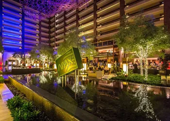 Hilton Anatole hotel thumbnail 2