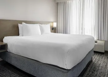 Hyatt Place Dallas/Arlington hotel thumbnail 8