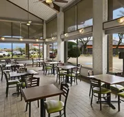 Red Roof Inn & Suites Irving – DFW Airport South hotel detail image 5