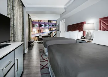 Hotel Indigo Dallas Downtown by IHG hotel thumbnail 4