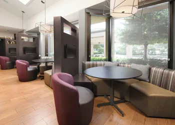Courtyard by Marriott Dallas Las Colinas hotel thumbnail 3