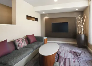 Courtyard by Marriott Dallas Las Colinas hotel thumbnail 5