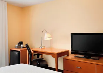 Fairfield Inn & Suites Dallas Plano hotel thumbnail 8