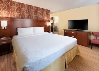 Courtyard by Marriott Dallas Plano in Legacy Park hotel thumbnail 8