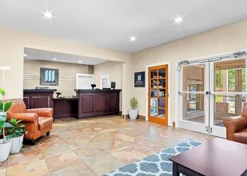MainStay Suites Addison-Dallas hotel thumbnail 4