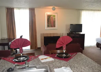 Hawthorn Extended Stay by Wyndham Richardson hotel thumbnail 4