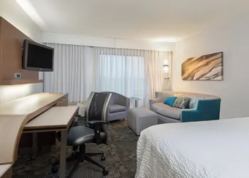 Courtyard by Marriott Dallas Mesquite hotel thumbnail 8