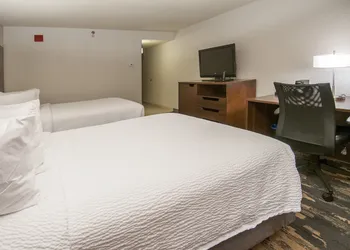 Fairfield Inn & Suites Dallas DFW Airport South/Irving hotel thumbnail 5