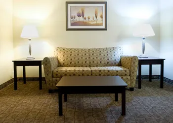 Holiday Inn Express Hotel & Suites DFW Airport South by IHG hotel thumbnail 6