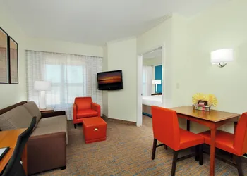 Residence Inn by Marriott DFW Airport North/Grapevine hotel thumbnail 6