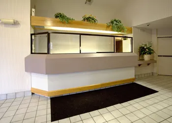 Americas Best Value Inn Addison Dallas hotel thumbnail 2