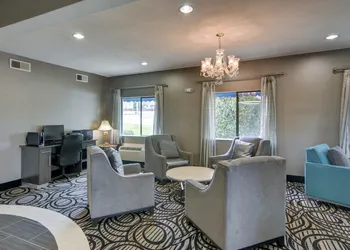 Quality Inn & Suites Grand Prairie South hotel thumbnail 2
