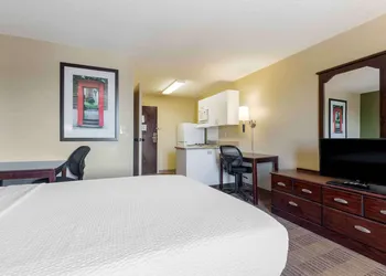 Extended Stay America Suites Dallas Greenville Avenue hotel thumbnail 5
