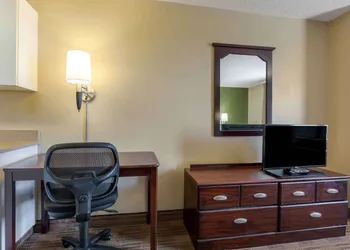 Extended Stay America Suites Dallas Greenville Avenue hotel thumbnail 6