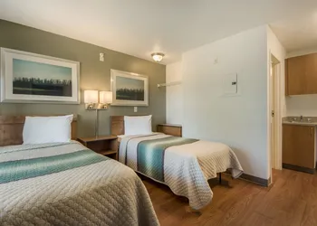 HomeTowne Studios by Red Roof Dallas - Mesquite hotel thumbnail 6
