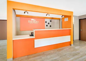 Baymont by Wyndham Plano hotel thumbnail 3