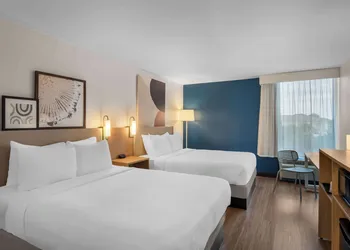 Spark by Hilton Richardson Dallas hotel thumbnail 6
