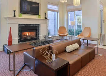 Hilton Garden Inn Dallas/Addison hotel thumbnail 2