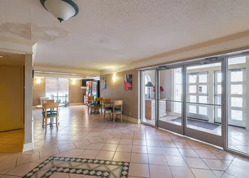Motel 6 Grand Prairie, TX - Interstate 30 hotel thumbnail 8