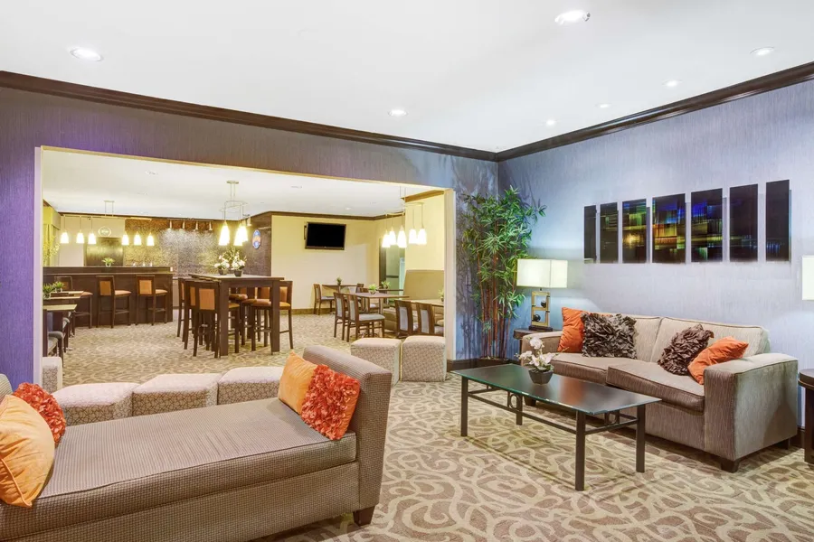 Baymont by Wyndham Dallas/ Love Field hotel detail image 2