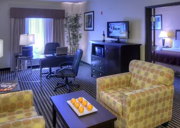 Baymont by Wyndham Dallas/ Love Field hotel thumbnail 4