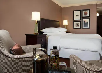 Sheraton DFW Airport Hotel hotel thumbnail 4